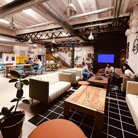 Bed & Bike Barcelona Hostel Εξωτερικό φωτογραφία