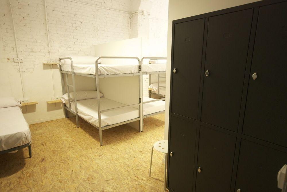 Bed & Bike Barcelona Hostel Εξωτερικό φωτογραφία