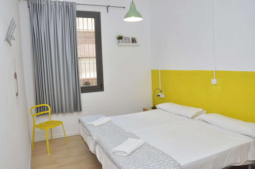 Bed & Bike Barcelona Hostel Εξωτερικό φωτογραφία