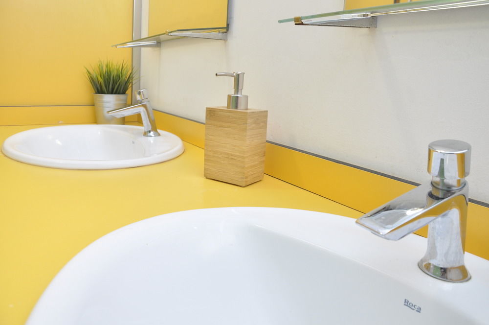 Bed & Bike Barcelona Hostel Εξωτερικό φωτογραφία