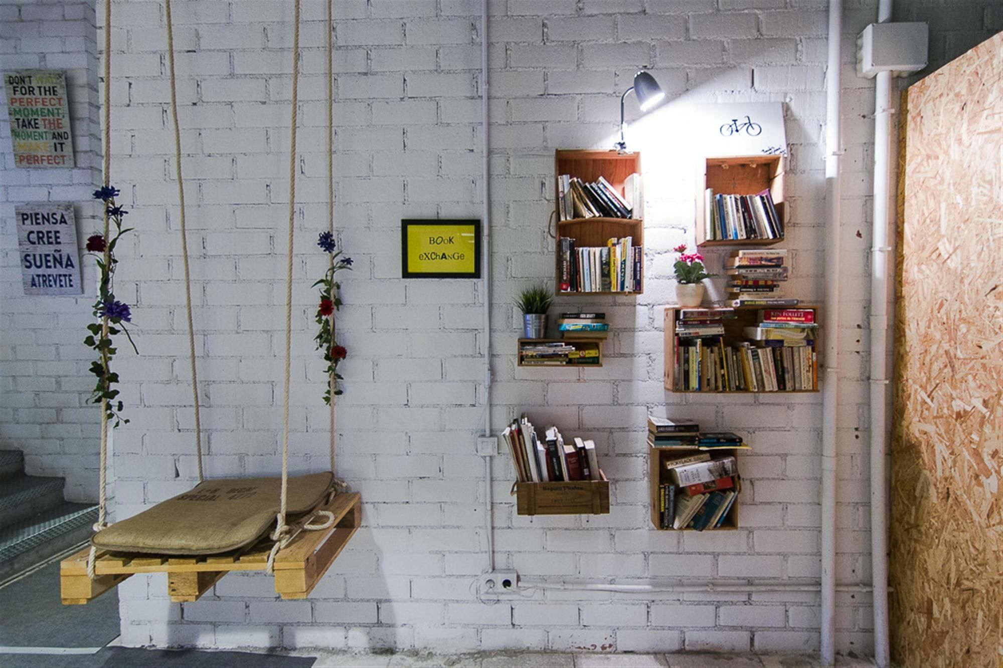 Bed & Bike Barcelona Hostel Εξωτερικό φωτογραφία